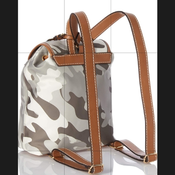 Tommy Hilfiger Flap Backpack - Picture 3 of 7